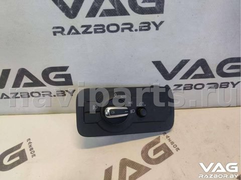 Новое Volkswagen Touareg, 2012 г., OEM 7P6941431E, арт. BVR16-207
