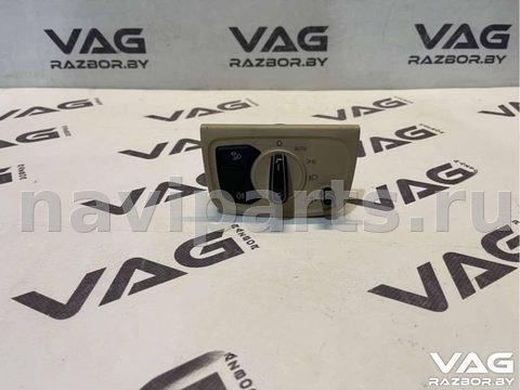 Новое Audi A8 D4, 2012 г., OEM 4H0941531B, арт. BVR18-73