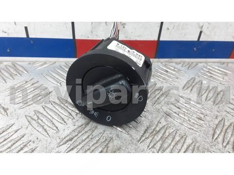 Новое Volkswagen Passat B6, 2005 г., арт. KDN13WU01