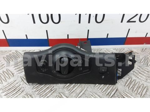 Новое Audi A4 B8, 2010 г., OEM 8K0941531AR, арт. NBE06WU02