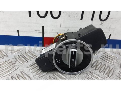 Новое Mercedes E W212, 2013 г., OEM A2129050551, арт. NDN37WU01