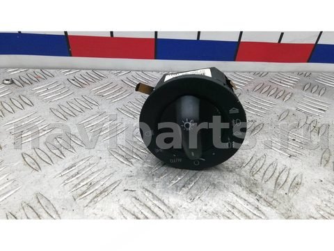 Новое Audi Q7, 2006 г., OEM 4F2941531D, арт. UAD01WU01