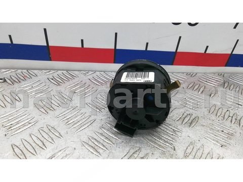 Новое Audi Q7, 2006 г., OEM 4F2941531D, арт. UAD01WU01, фото 4