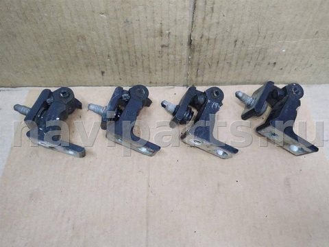 Петля двери Audi Q5 8R, 2009 г., OEM 8K0831402B, арт. 10479.H1328