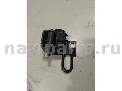 Петля двери Audi A6, 2000 г., арт. 13156