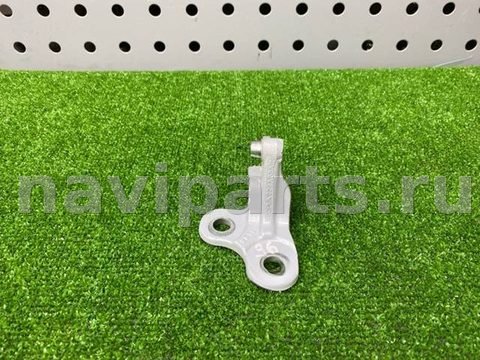 Петля двери Land-Rover Range Rover Sport L494, 2018 г., OEM LR073596, арт. 14001