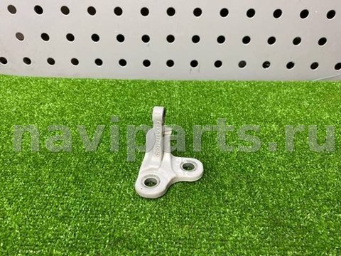 Петля двери Land-Rover Range Rover Sport L494, 2018 г., OEM LR073599, арт. 14005