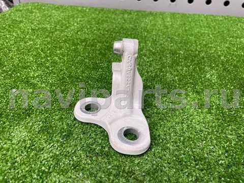 Петля двери Land-Rover Discovery L462, 2017 г., OEM LR073596, арт. 14026