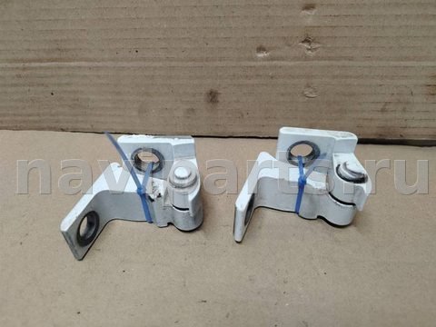 Петля двери Audi A7 4G, 2011 г., OEM 4H0831401, арт. 1411.9KH8