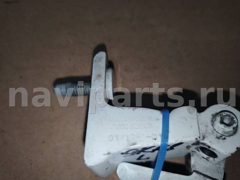 Петля двери Audi A7 4G, 2011 г., OEM 4G0831401A, арт. 1413.9KH8, фото 2