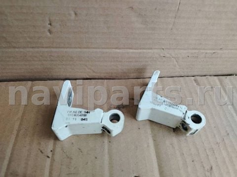 Петля двери Audi A4, 2010 г., OEM 8K0831401B, арт. 17119.2BL3