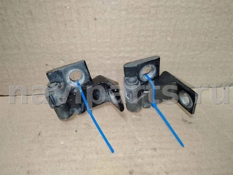 Петля двери Audi A6, 2013 г., OEM 4G0831402A, арт. 1837.7TB5