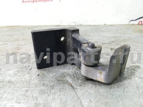 Петля двери Audi A4, 1998 г., OEM 8d0833402a, арт. 20511