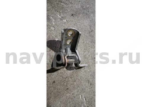 Петля двери Nissan Almera Tino, 2001 г., арт. 22803