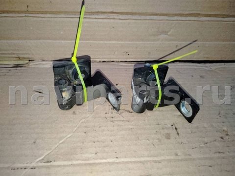 Петля двери Audi Q5 8R, 2013 г., OEM 8K0831402B, арт. 245.H1303