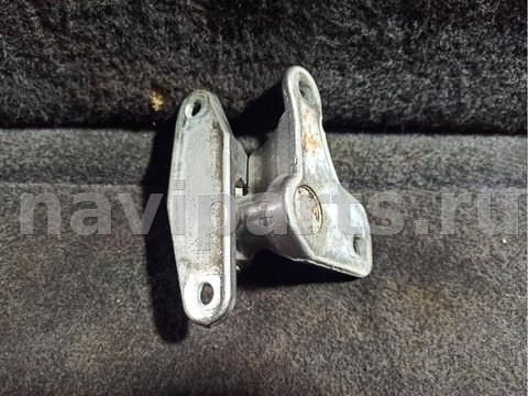 Петля двери Mercedes B W245, 2009 г., арт. 25876, фото 2