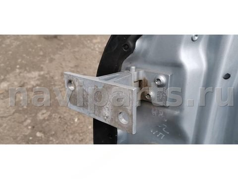 Петля двери Audi A8, 1998 г., арт. 26953