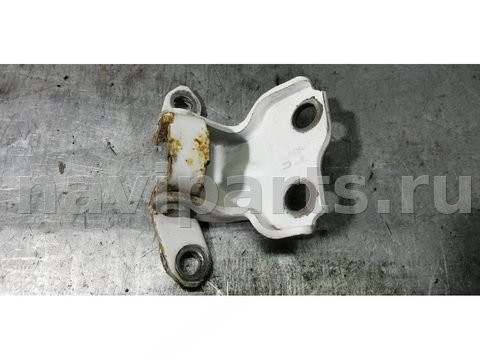 Петля двери Suzuki Baleno, 1999 г., арт. 33147