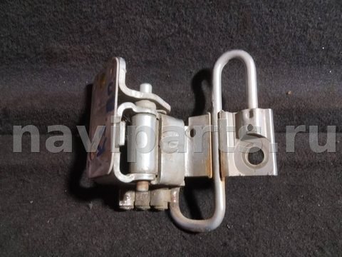 Петля двери Audi A4, 2005 г., арт. 55049