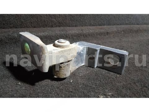 Петля двери Audi A4, 2005 г., арт. 55060