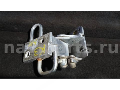 Петля двери Audi A4, 2005 г., арт. 55061, фото 2