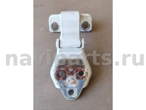 Петля двери передней левой Iveco Daily, 2018 г., OEM 504131917, арт. 003F815485