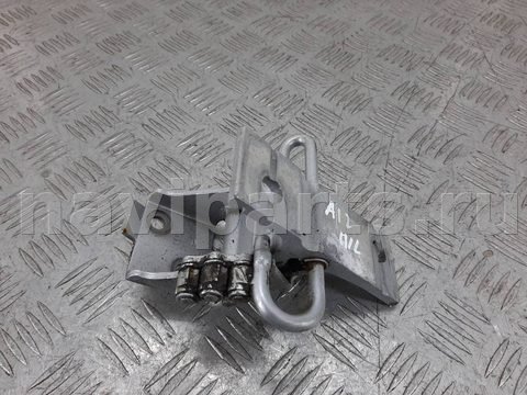 Петля двери передней левой Audi A8, 2001 г., арт. 1108925