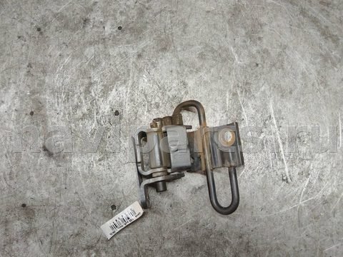 Петля двери передней левой Audi A4 B6, 2000 г., арт. 145552, фото 2