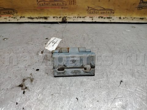Петля двери передней левой Volvo S60, 2004 г., OEM 30784907, арт. 173252, фото 2
