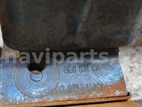 Петля двери передней левой Audi A4 B6, 2000 г., OEM 8e0831411, арт. 175391, фото 4