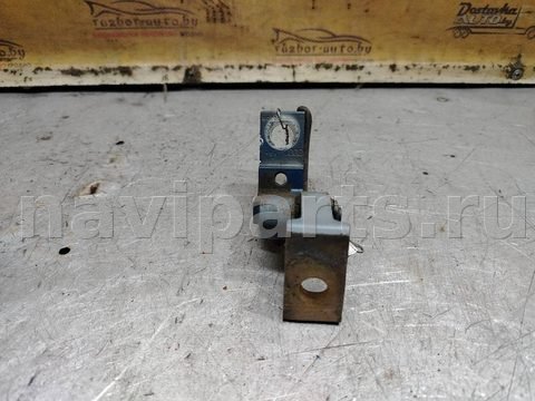 Петля двери передней левой Audi A4 B6, 2000 г., арт. 175392, фото 3