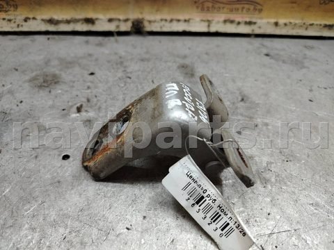 Петля двери передней левой Honda Accord, 2006 г., арт. 176528
