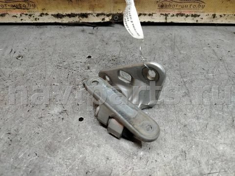 Петля двери передней левой Mercedes E W211, 2006 г., арт. 191332