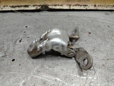 Петля двери передней левой Kia Ceed, 2006 г., арт. 196618
