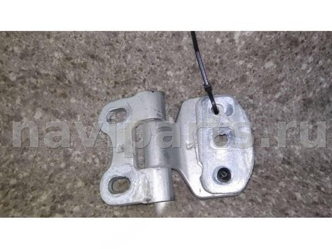 Петля двери передней левой Mercedes E W210, 2001 г., арт. 22326006002