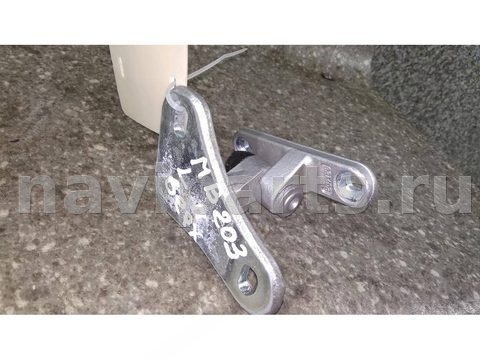 Петля двери передней левой Mercedes C W203, 2002 г., арт. 22326011001, фото 2