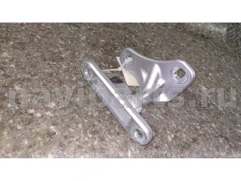 Петля двери передней левой Mercedes C W203, 2002 г., арт. 22326011002