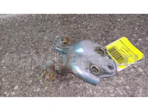 Петля двери передней левой Mitsubishi Colt, 1998 г., арт. 22328002010