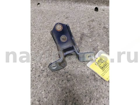 Петля двери передней левой Mazda 3, 2008 г., арт. 46023005633