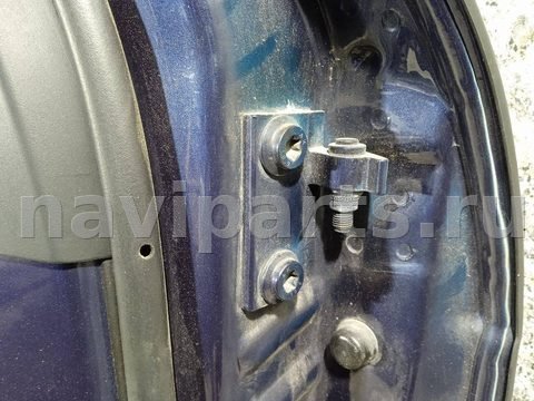 Петля двери передней левой BMW 7 E65/E66, 2006 г., арт. 46023014931