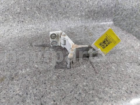 Петля двери передней левой Audi 80, 1994 г., OEM 893831401, арт. 46023025588