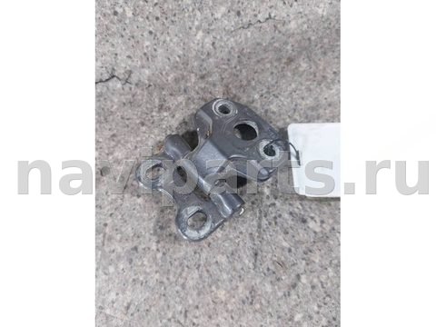 Петля двери передней левой Mercedes E W210, 1997 г., арт. 46023042471