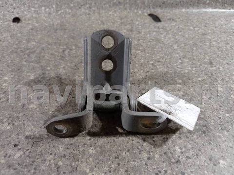 Петля двери передней левой Nissan Maxima, 2003 г., арт. 46023059123, фото 3