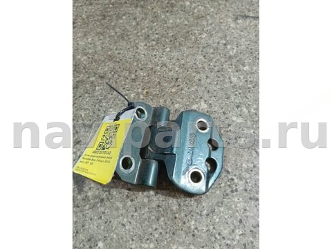 Петля двери передней левой Mercedes E W124, 1990 г., арт. 46023070143
