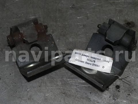 Петля двери передней левой Citroen Xsara, 2000 г., арт. 74975