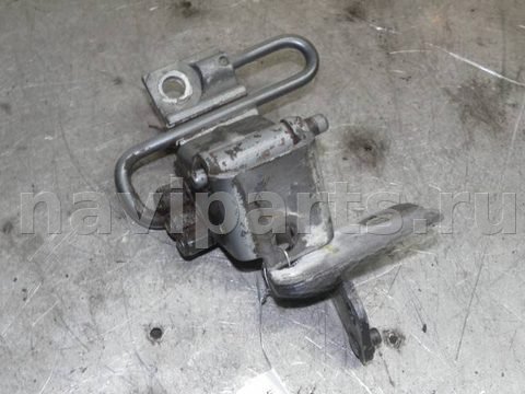 Петля двери передней левой Volkswagen Touran, 2003 г., арт. 75374, фото 3