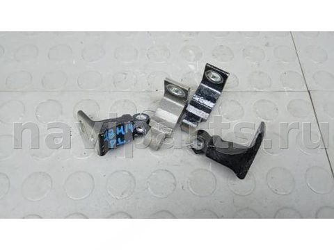 Петля двери передней левой Volkswagen T-Roc, 2020 г., арт. 7BM14EW01