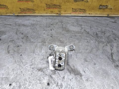 Петля двери передней левой Nissan Note, 2005 г., арт. 88709