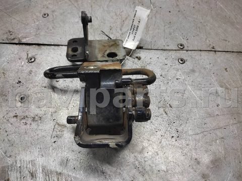 Петля двери передней левой Audi A3 8L, 2000 г., арт. 90607