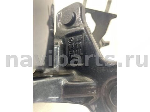 Петля двери передней левой Mercedes C, 2016 г., OEM A2057200337, арт. 92, фото 2